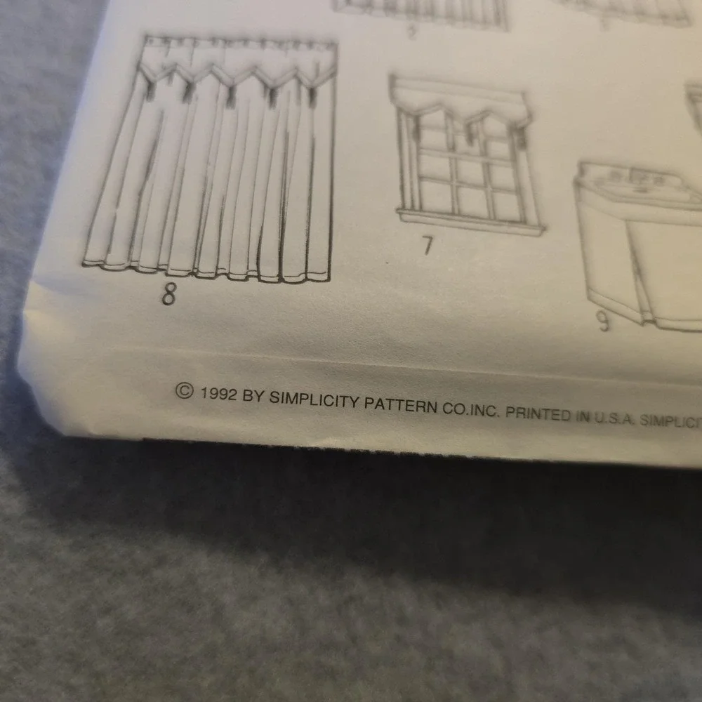 SIMPLICITY Pattern  #8107 HOUSE BATH ESSENTIALS Bathroom Accessories- UNCUT